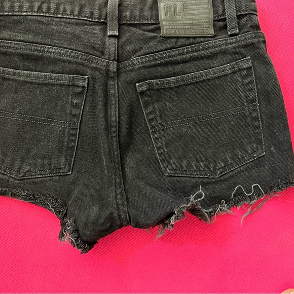 Vintage (1990’s) women’s Ralph Lauren denim shorts - Picture 4 of 4